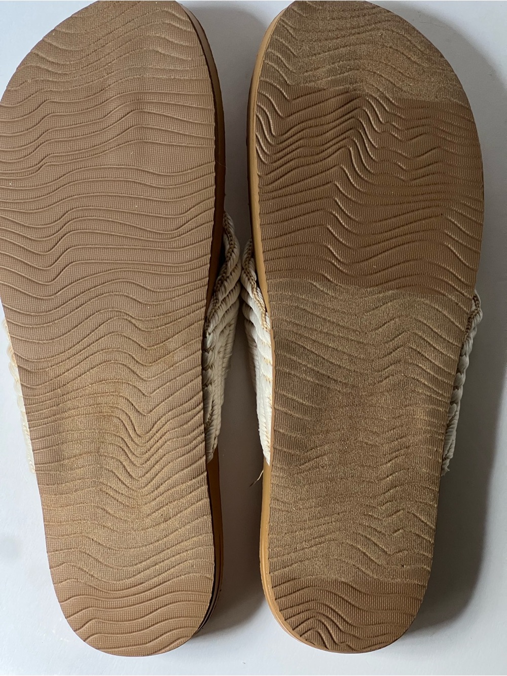 Reef Women’s Cork Sandals with Cream Rope Straps - Picture 2 of 9